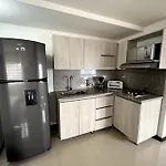 Gorgeous Studio Apt El Poblado. Best Area in MDE