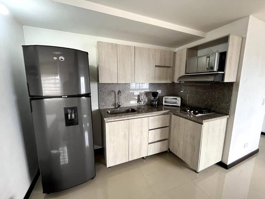 Gorgeous Studio Apt El Poblado. Area In Mde Apartamento Medellín